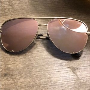 Quay high key gold sunglasses Desi Perkins